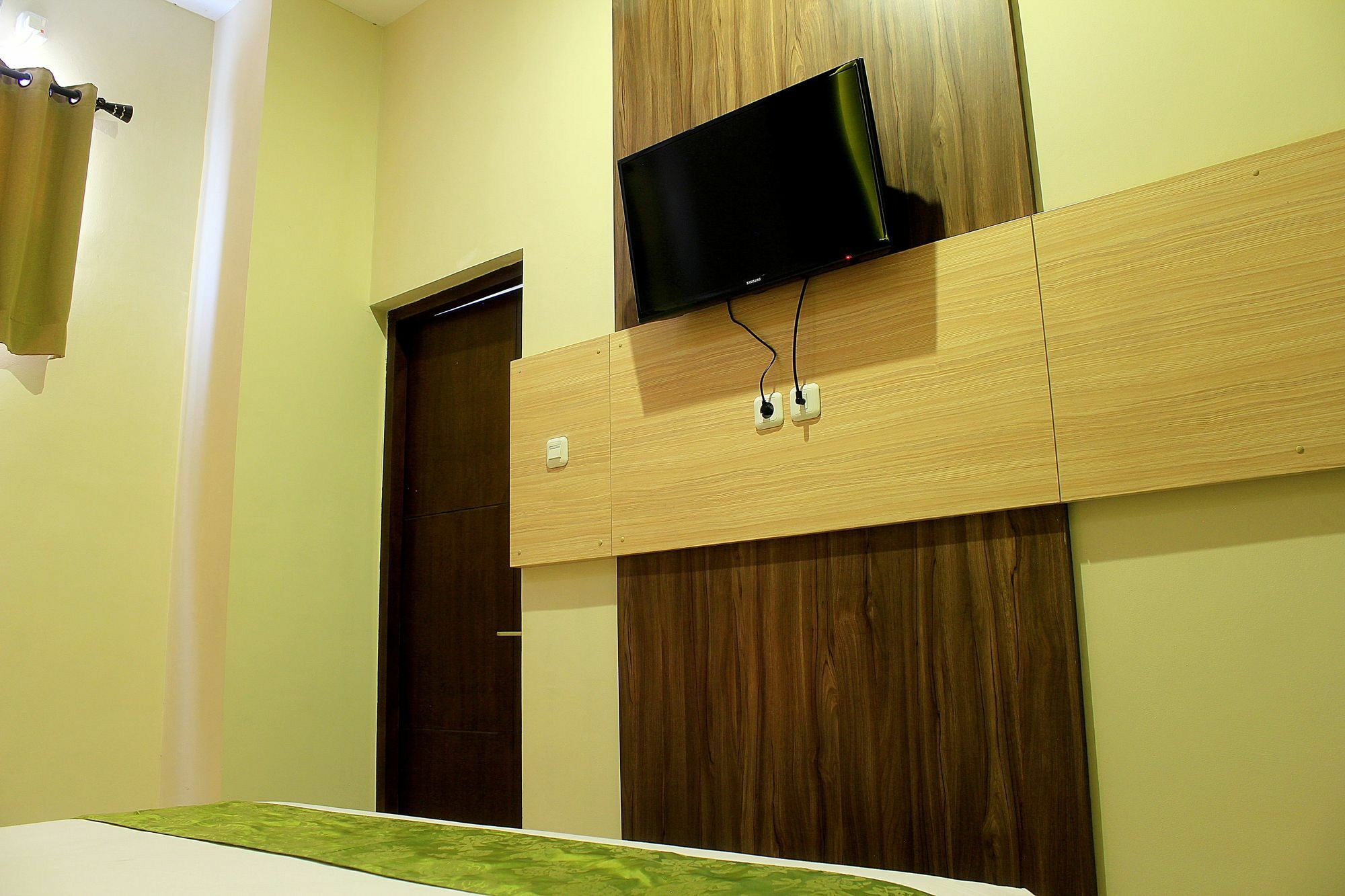 Zen Lengkong Gatot Subroto Wisma tamu